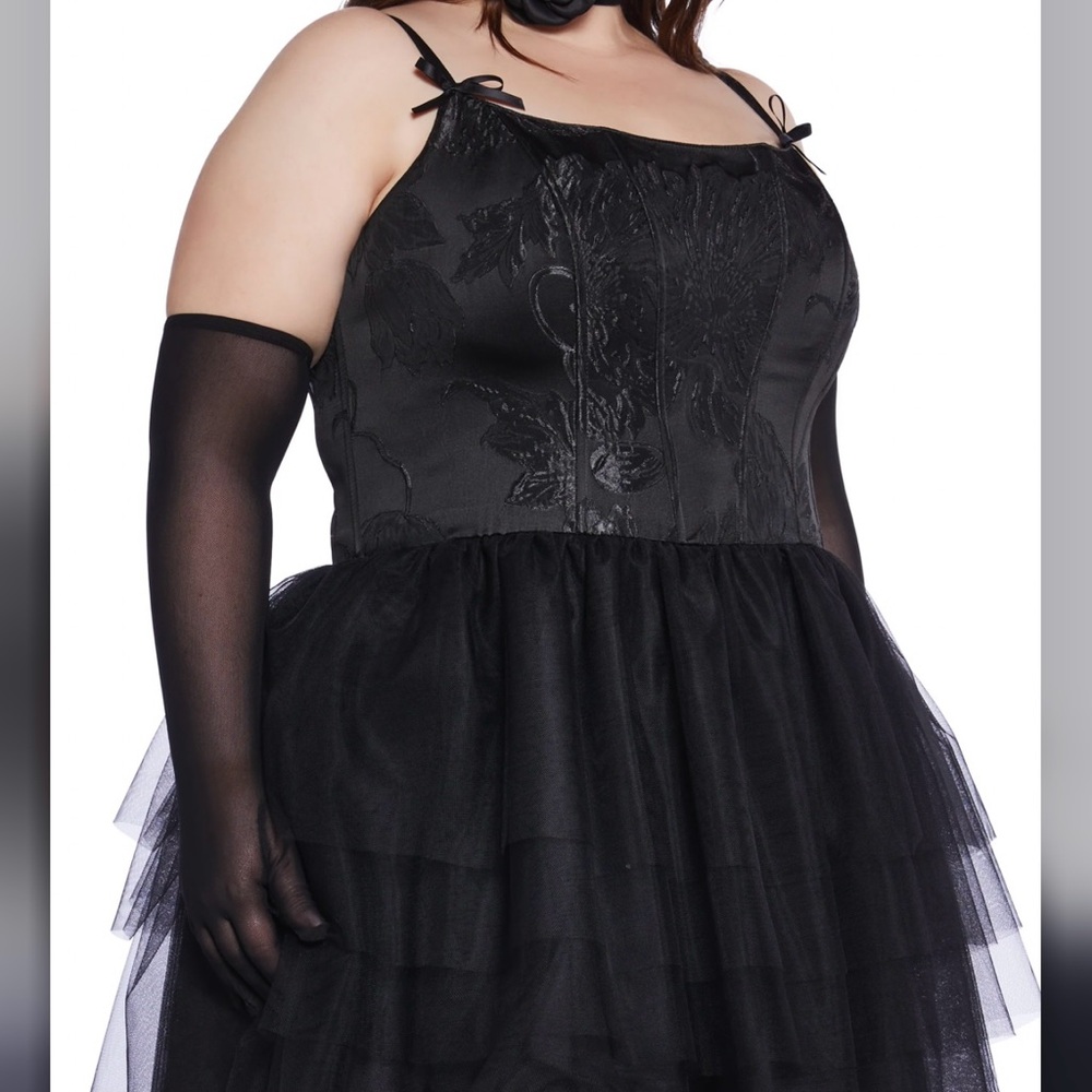 Elegant Black Widow Dress